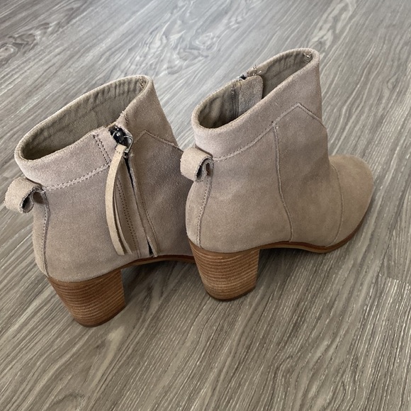TOMS Tan Suede Ankle Boots - Picture 3 of 6